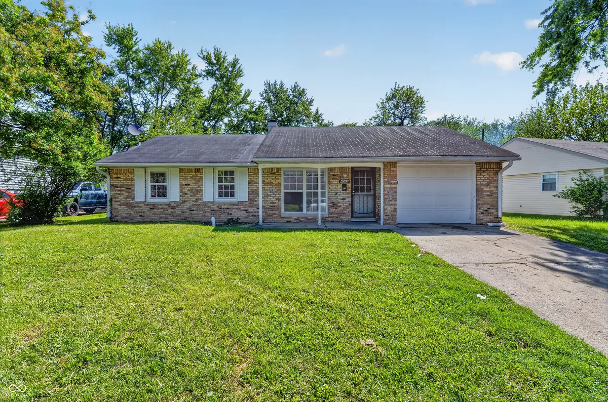 4043 Alsace PL, Indianapolis, IN 46226