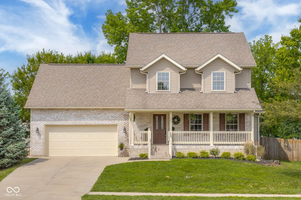 2228 Cameron CT, Columbus, IN 47203