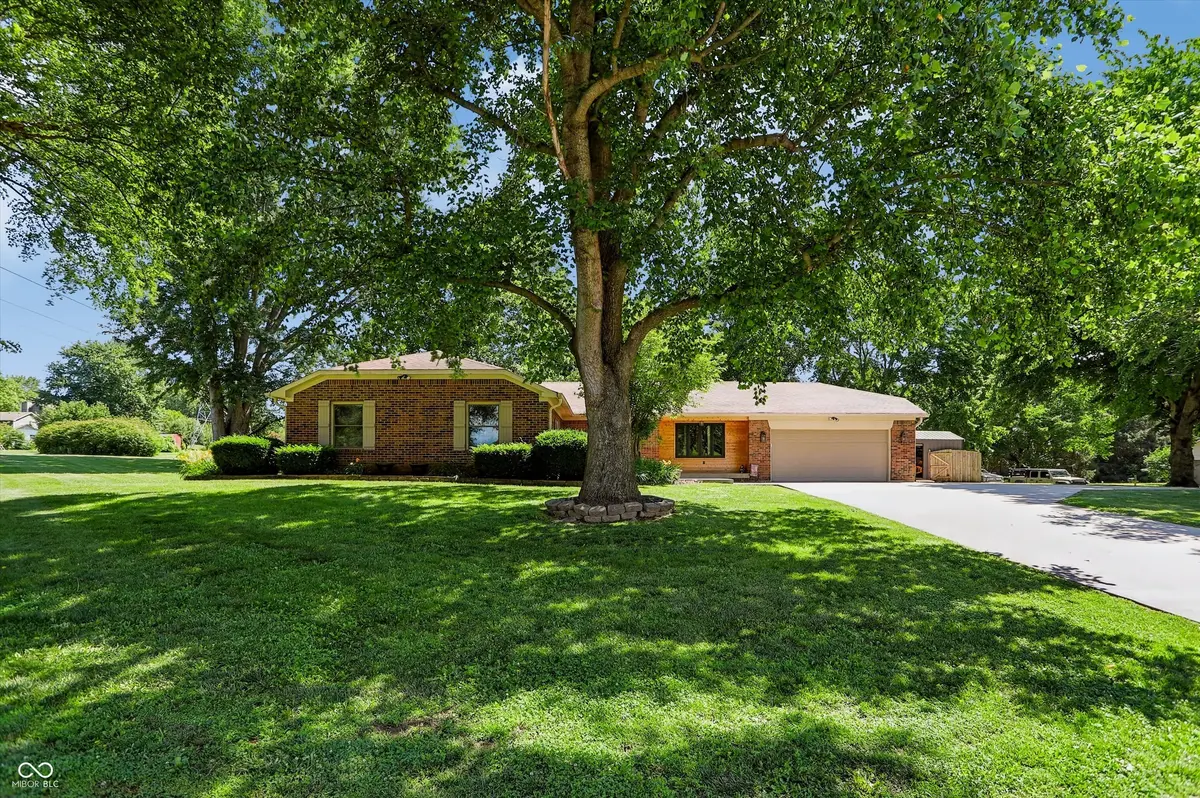 2577 Horizon BLVD, Greenwood, IN 46143
