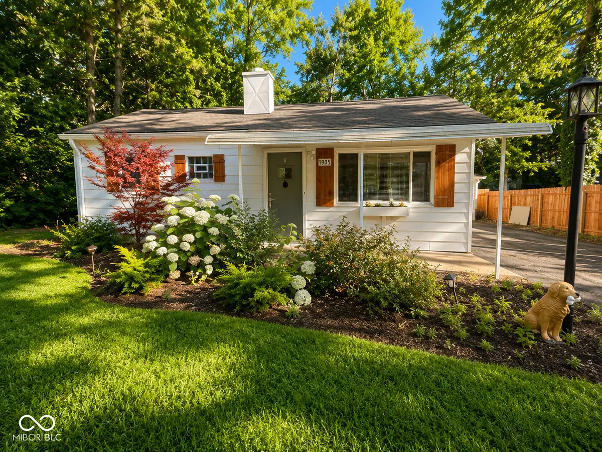 1905 E 75th ST, Indianapolis, IN 46240