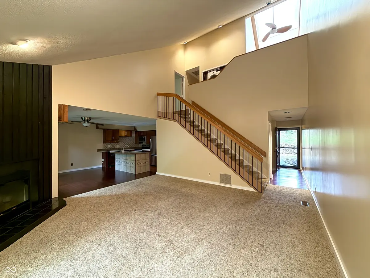 9451 S Pointe Lasalles DR S #63, Bloomington, IN 47401