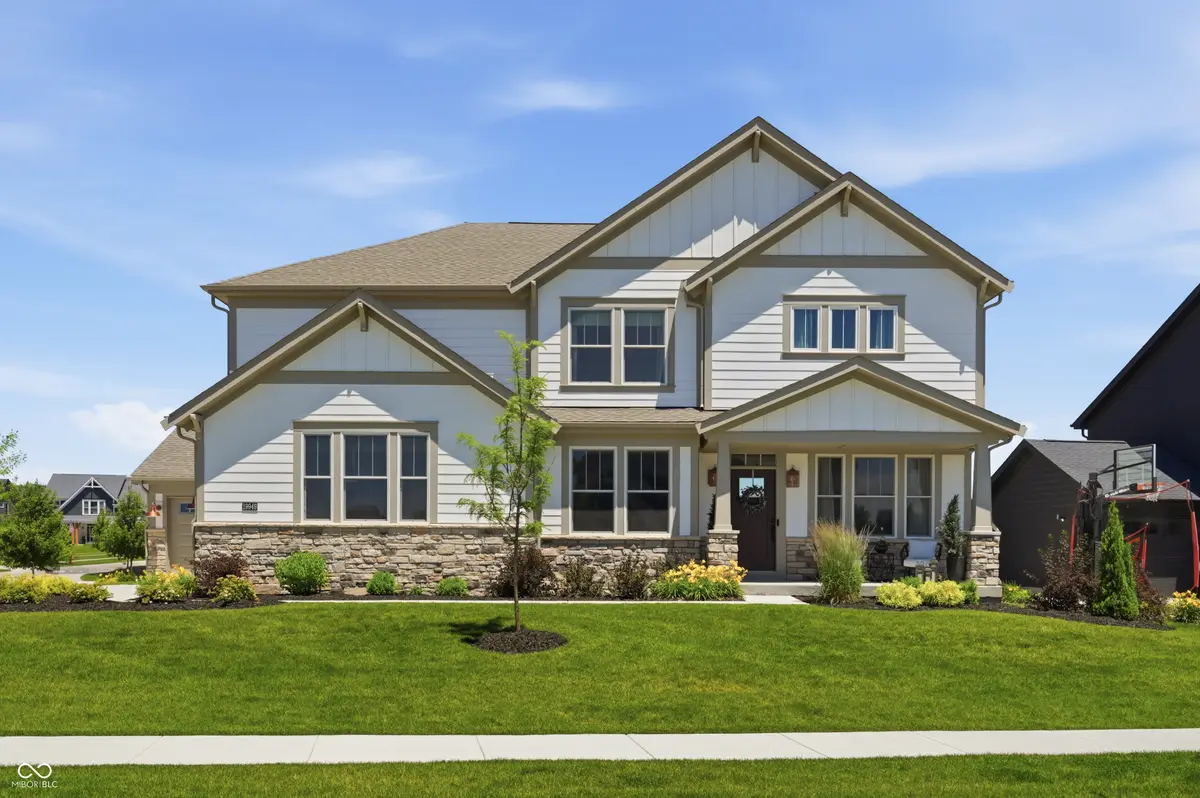 19949 Chatham Green DR, Westfield, IN 46074