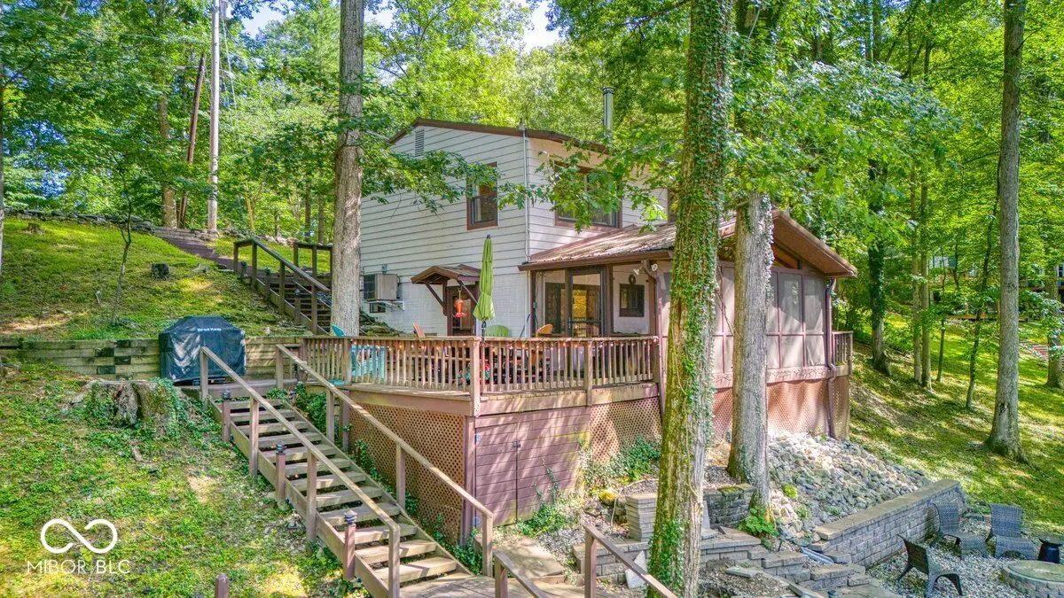 7254 Halibut DR, Nineveh, IN 46164