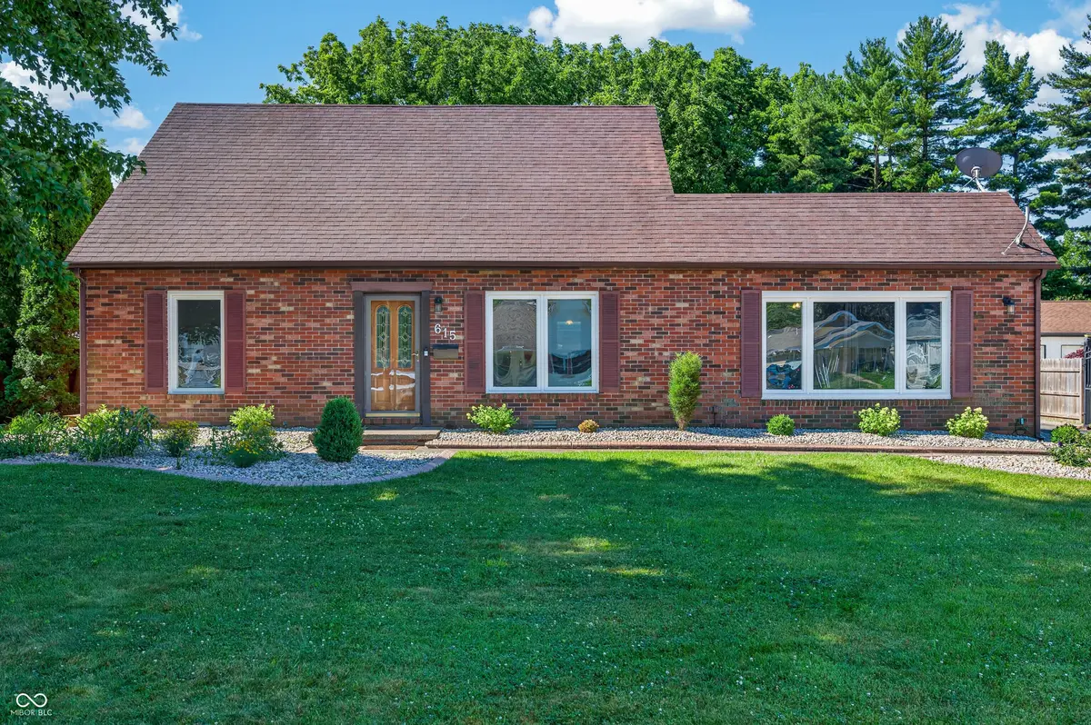 615 W 7th ST, Seymour, IN 47274