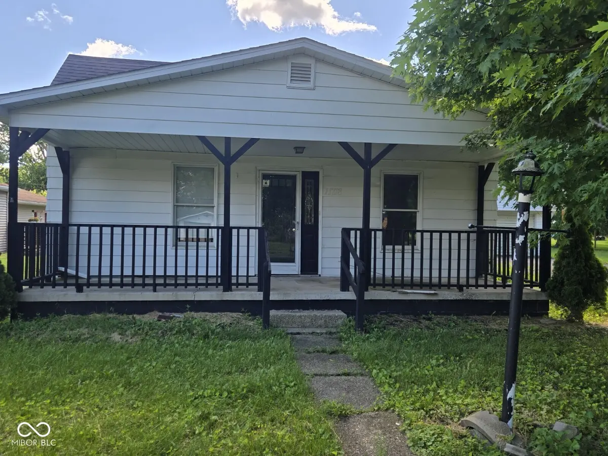 11718 S Reed ST, Clinton, IN 47842