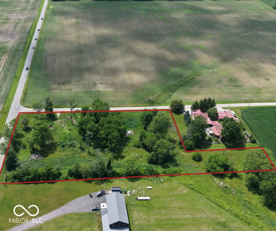 9010 E 300 N, Whitestown, IN 46075