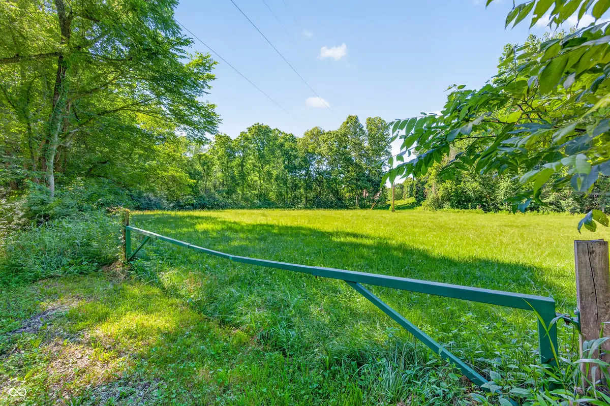 0 Elkinsville RD, Nashville, IN 47448