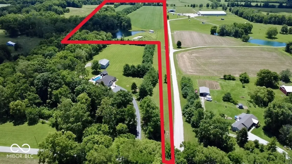 830 W County Road 1000 N, Roachdale, IN 46172