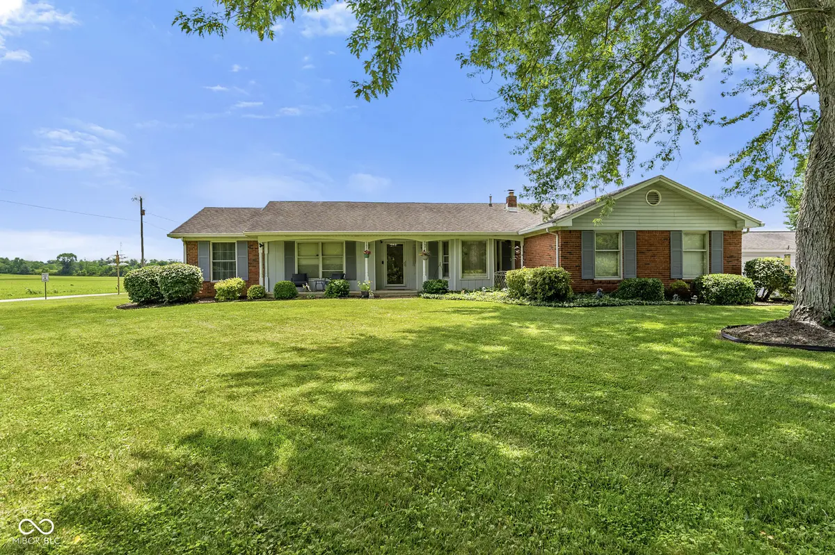 4981 E Rinker RD, Mooresville, IN 46158