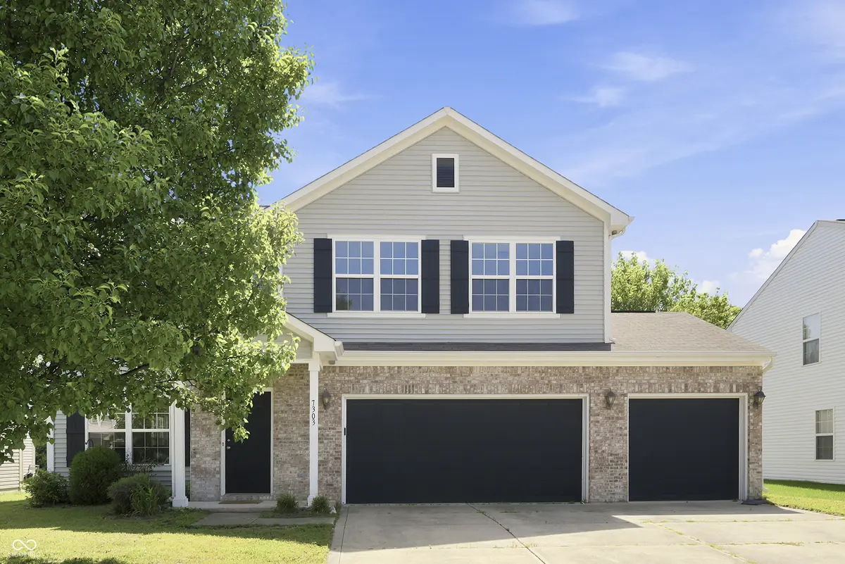 7303 Pipestone DR, Indianapolis, IN 46217