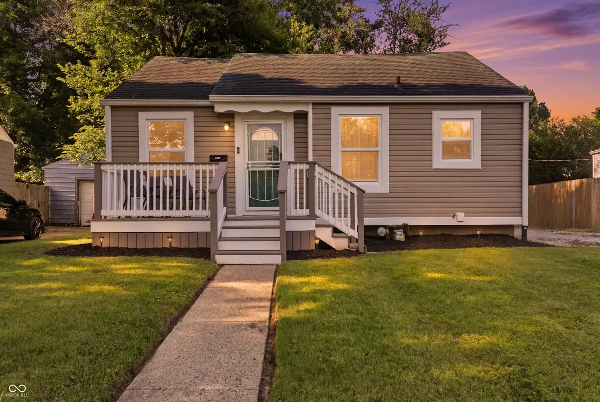 5305 E 19th PL, Indianapolis, IN 46218
