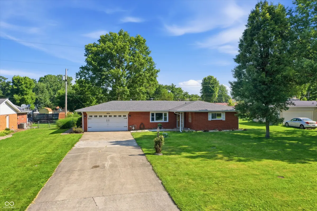 4204 E Cragmont DR, Indianapolis, IN 46237