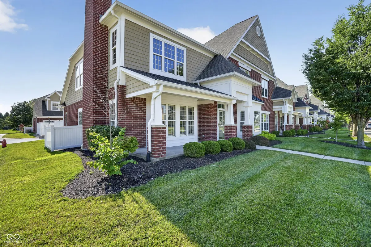 15557 Portland DR, Westfield, IN 46074