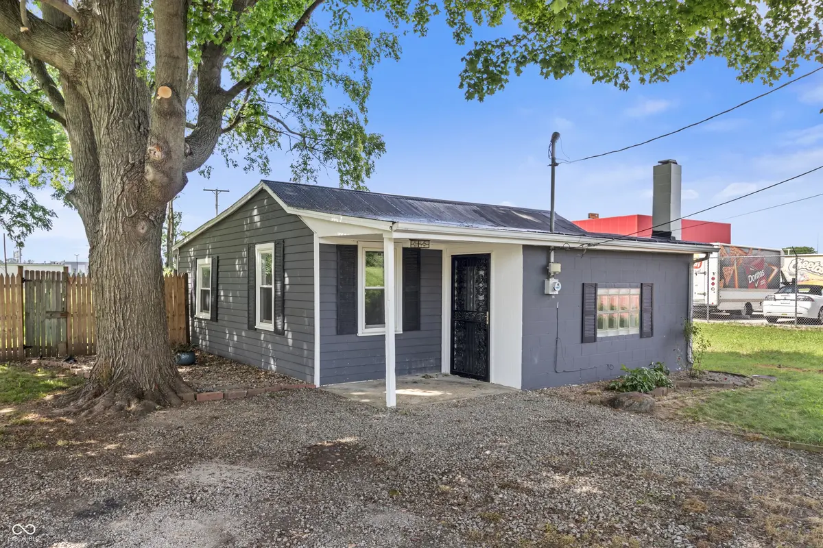 15025 W 7th ST, Daleville, IN 47334