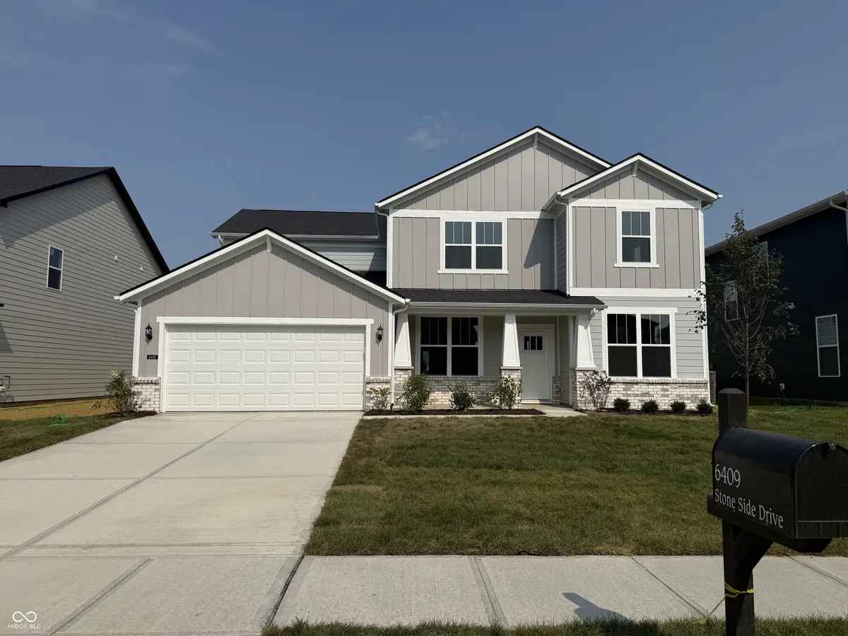 6409 Stone Side DR, Plainfield, IN 46168
