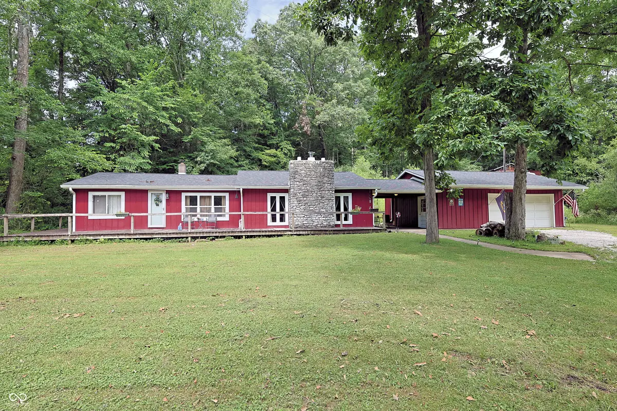 6660 N Railroad RD, Morgantown, IN 46160