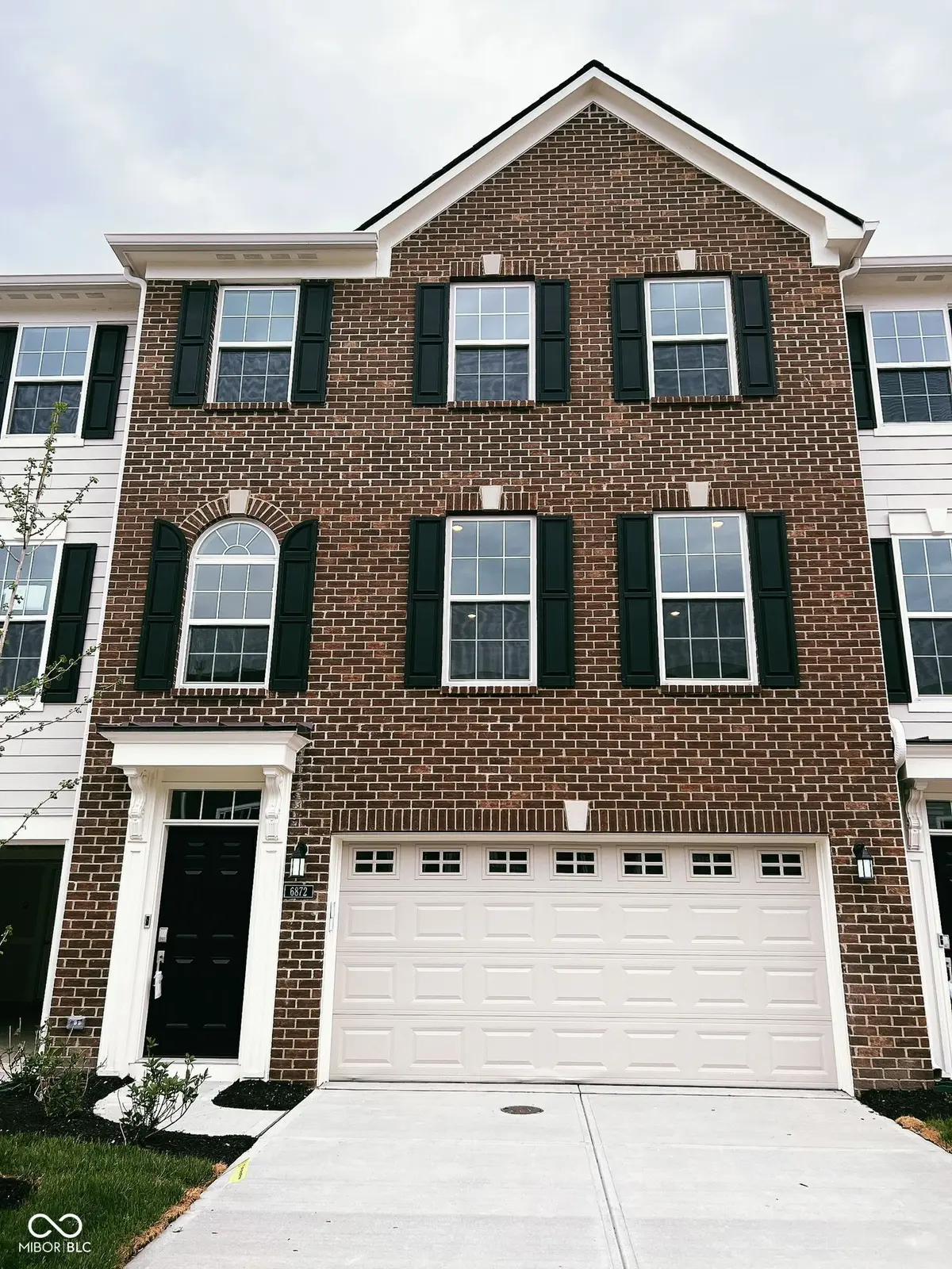 6872 Sunstone PL, Carmel, IN 46033