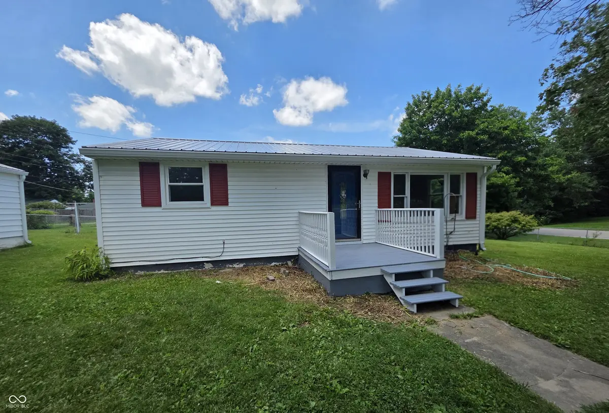 532 E Bond AVE, Marion, IN 46952