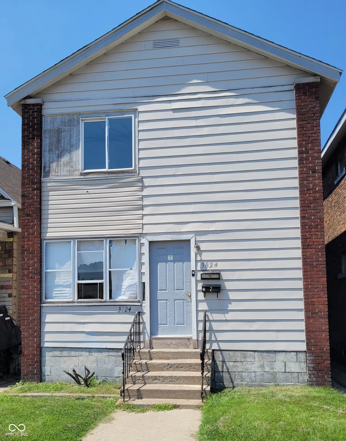 3824 Parrish AVE, East Chicago, IN 46312
