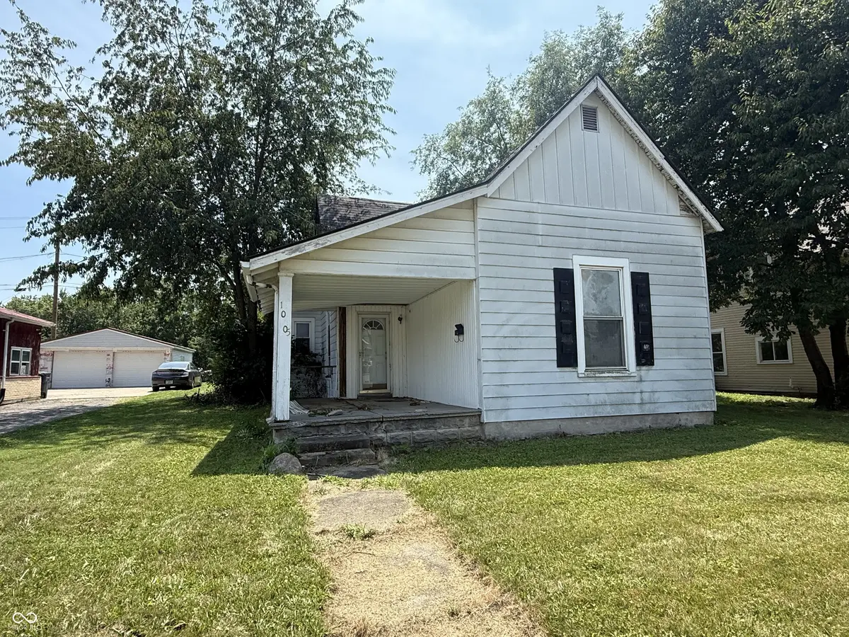 1005 S B ST, Elwood, IN 46036
