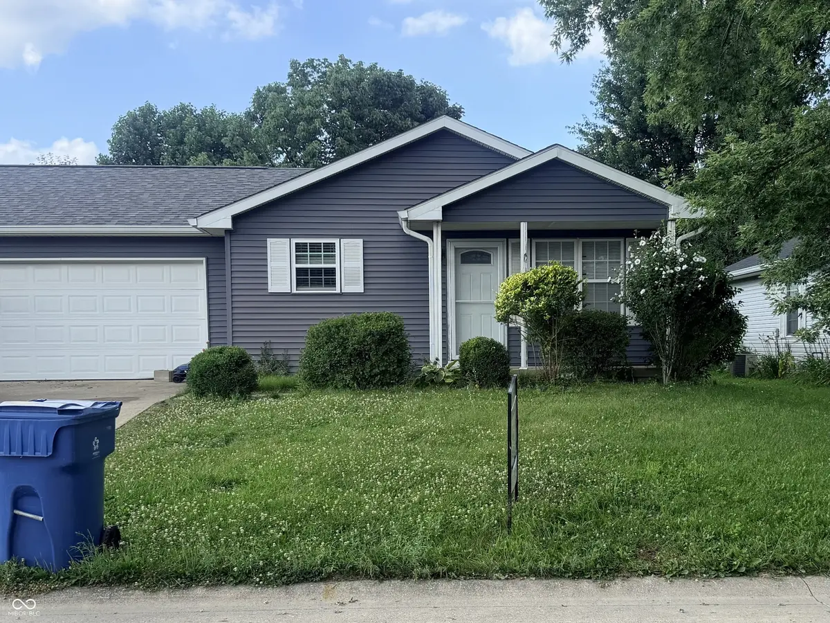 73 Queenswood CT, Greencastle, IN 46135
