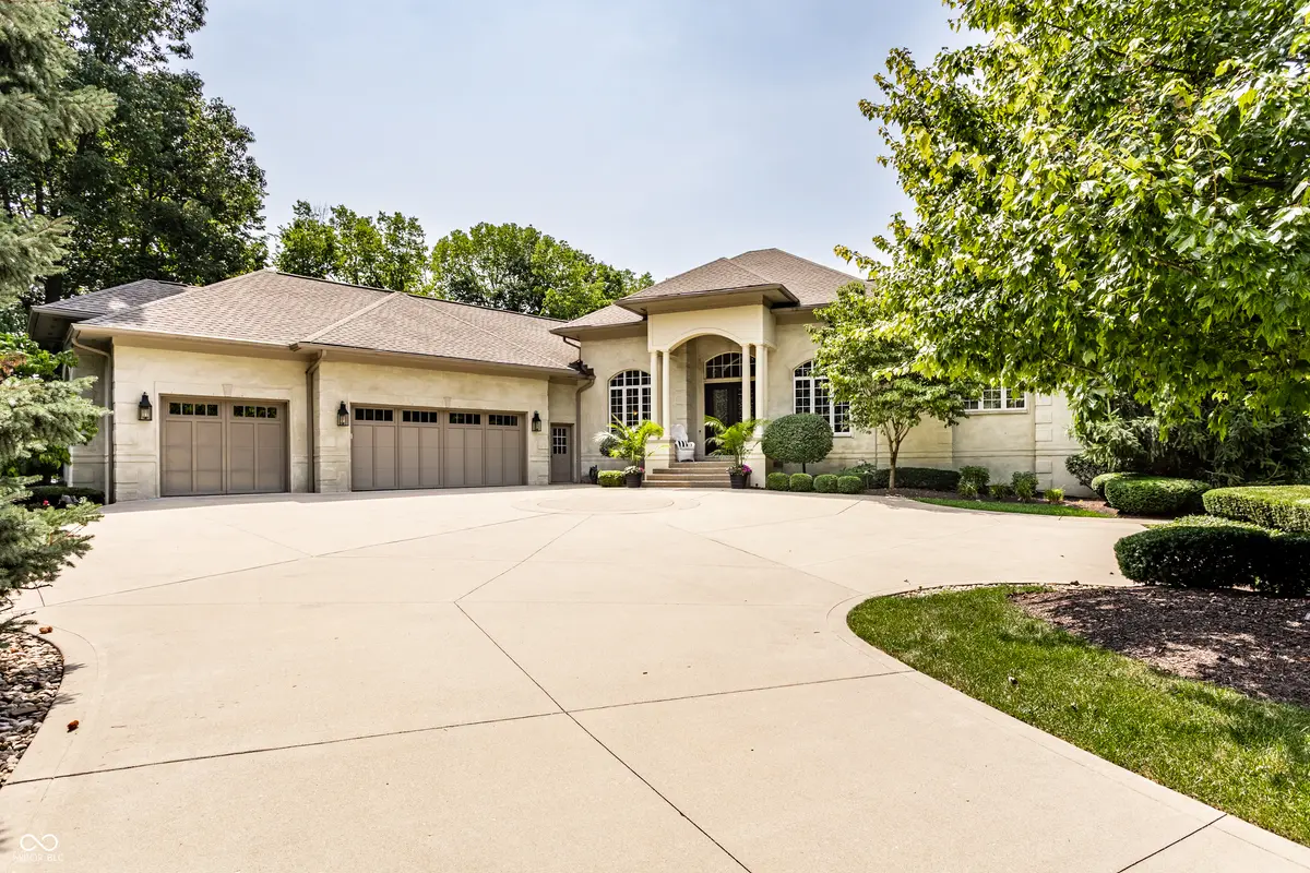 5317 E 126th ST, Carmel, IN 46033