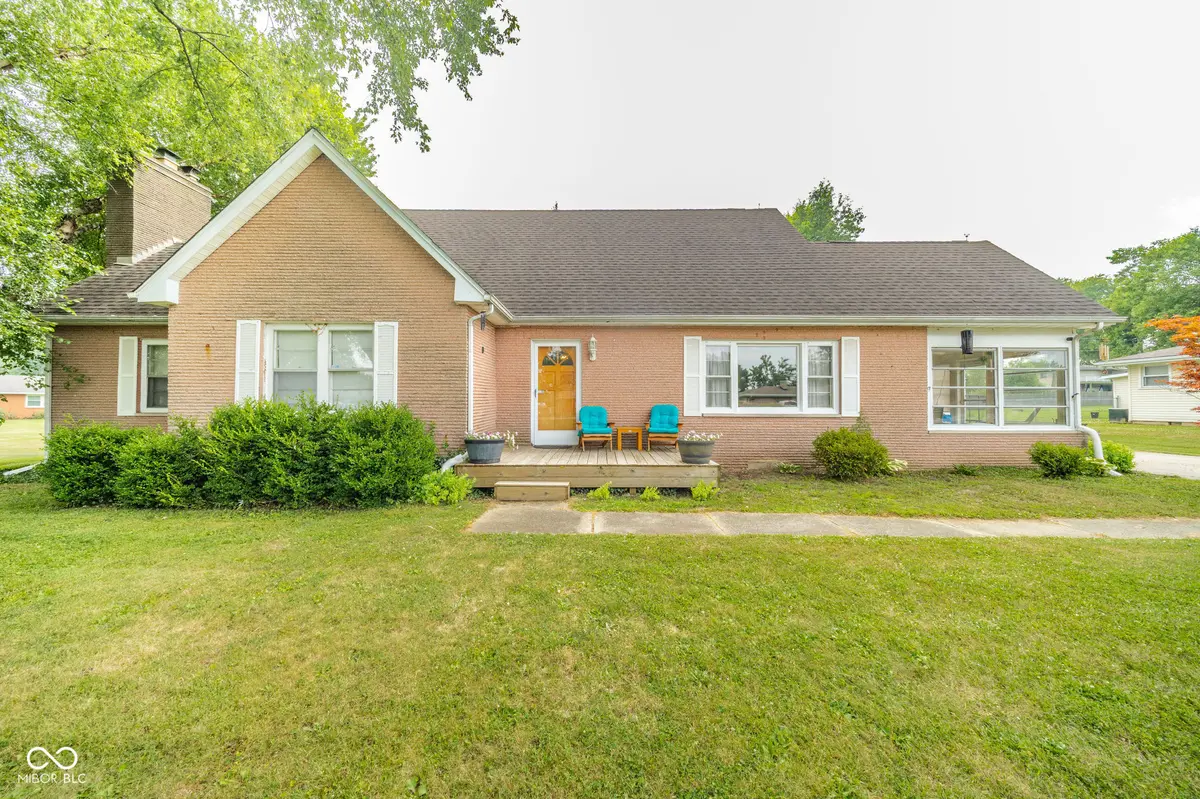 241 Pleasantview DR, New Castle, IN 47362