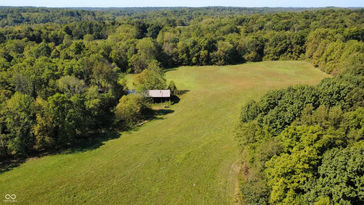 6328 S Garrison RD, Connersville, IN 47331