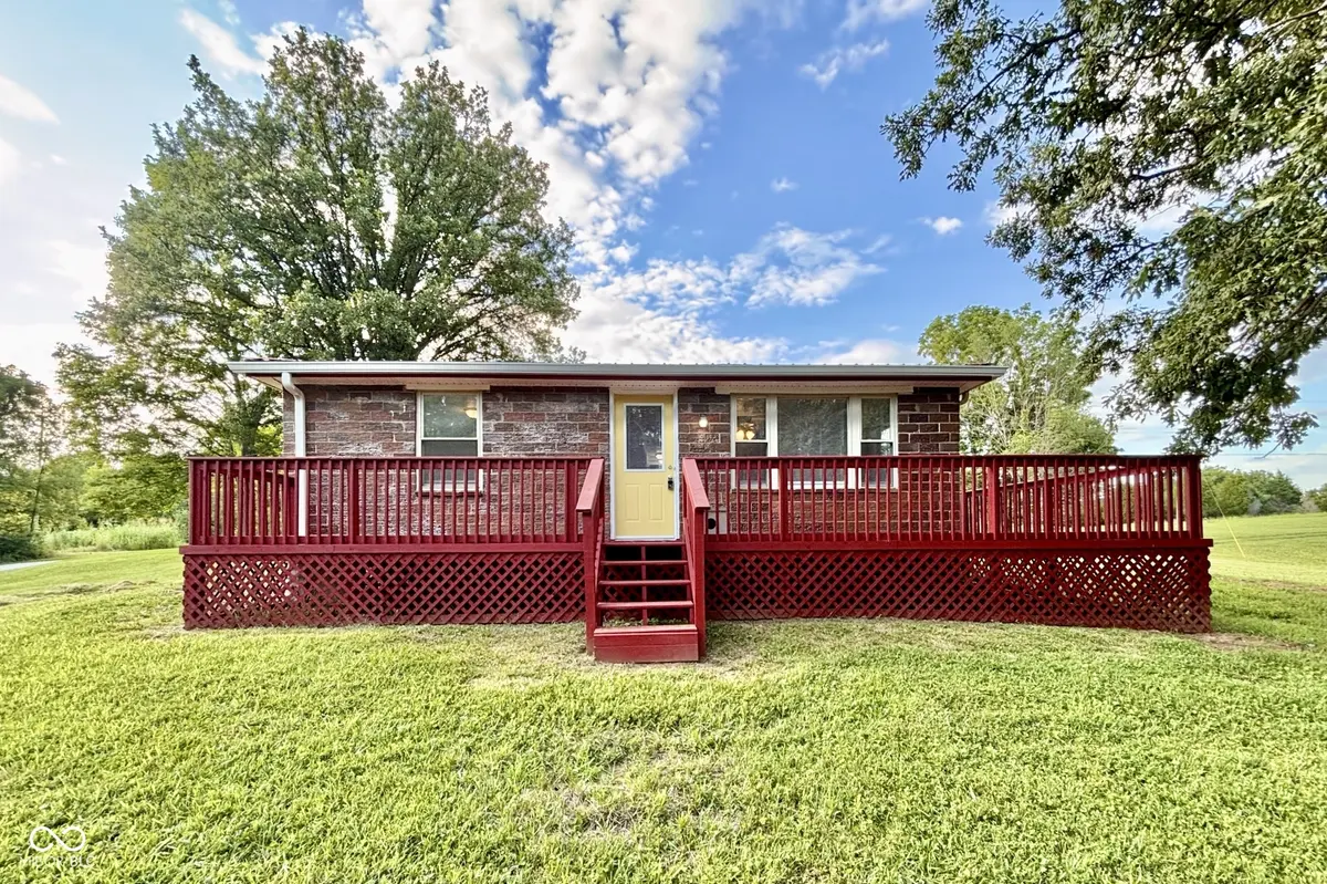 3139 W Water Tower RD, Salem, IN 47167