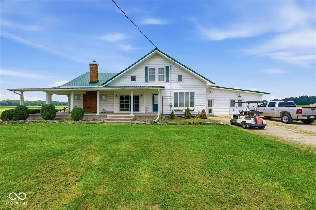 7380 E 25th ST, Columbus, IN 47203