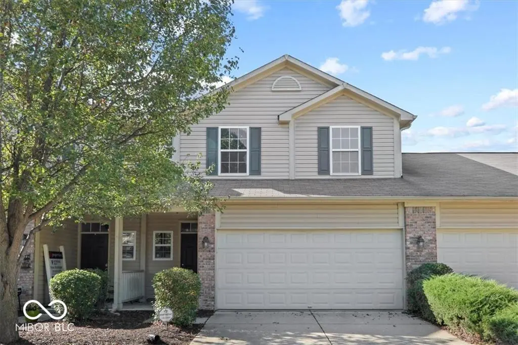 7232 Wyatt LN, Indianapolis, IN 46217