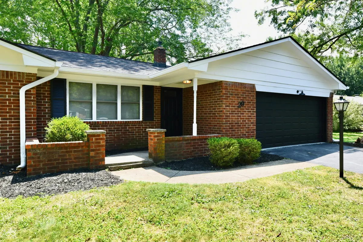 29 Parkwood DR, Brownsburg, IN 46112