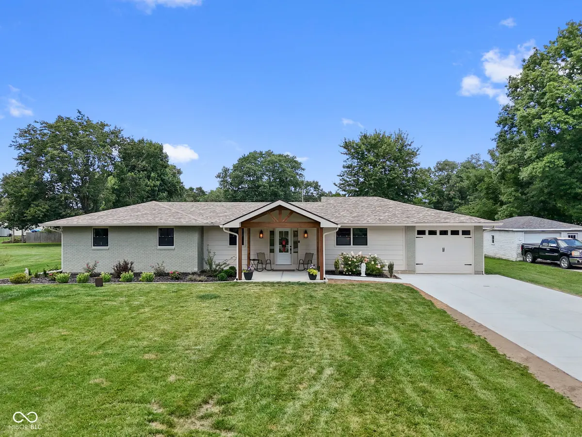 2774 W Hickory DR, Anderson, IN 46013