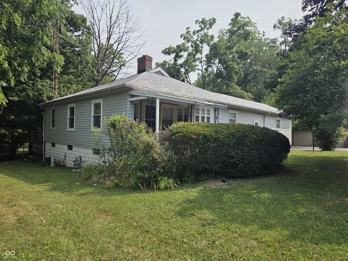 708 I AVE, New Castle, IN 47362
