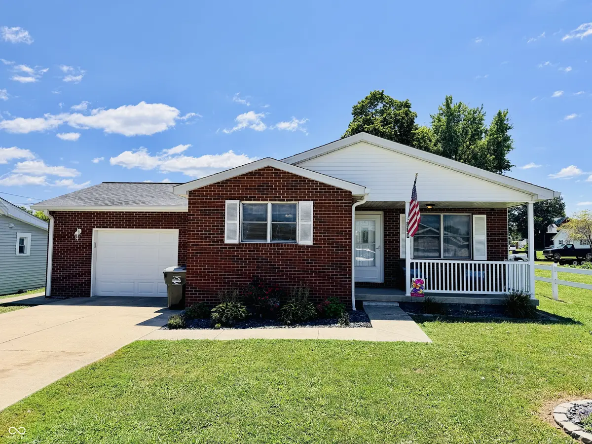 919 E Central AVE, Greensburg, IN 47240