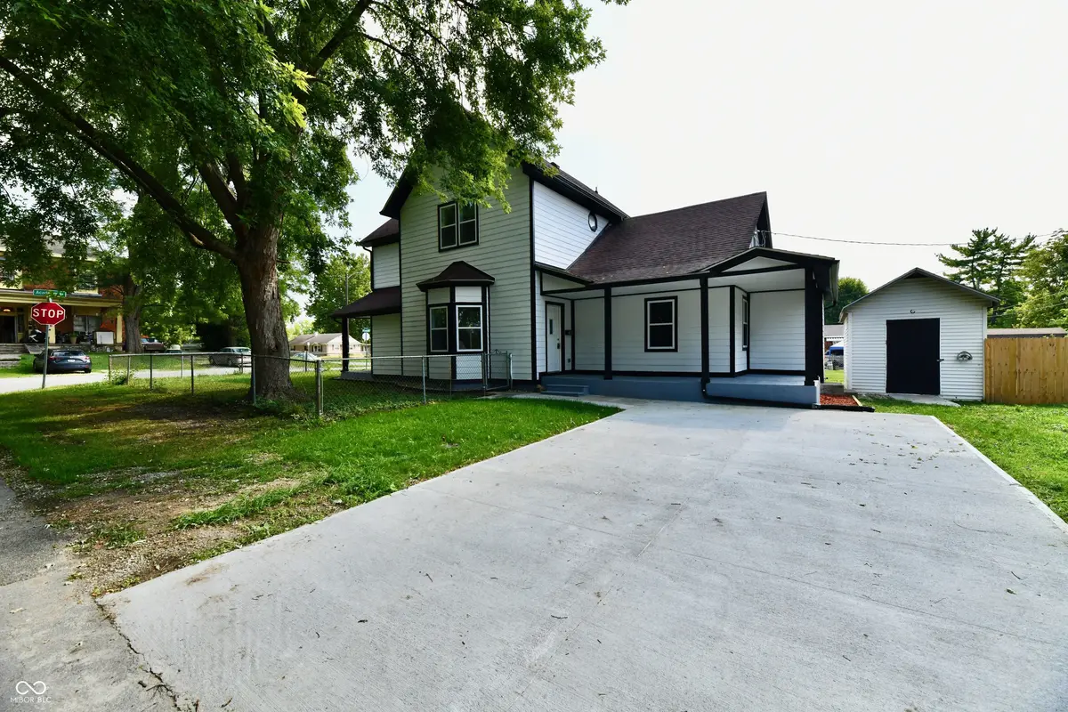 201 Academy ST, Greenwood, IN 46143