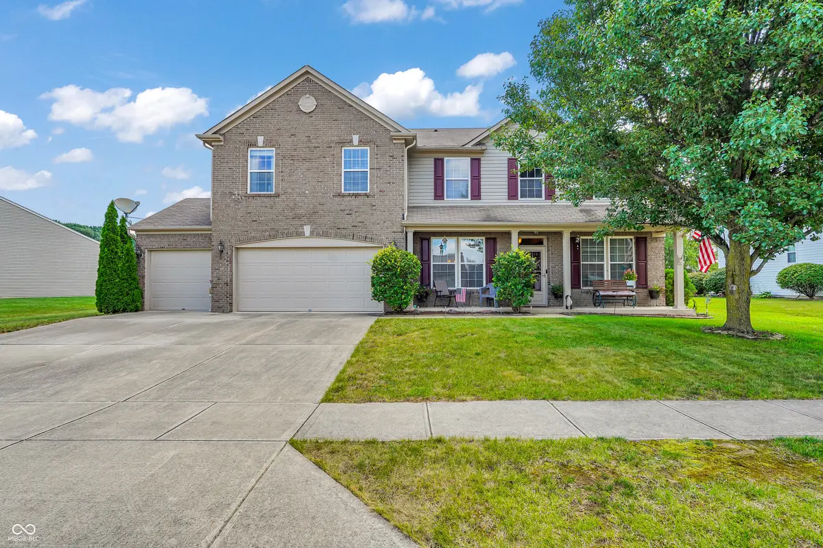 1089 Preakness DR, Avon, IN 46123