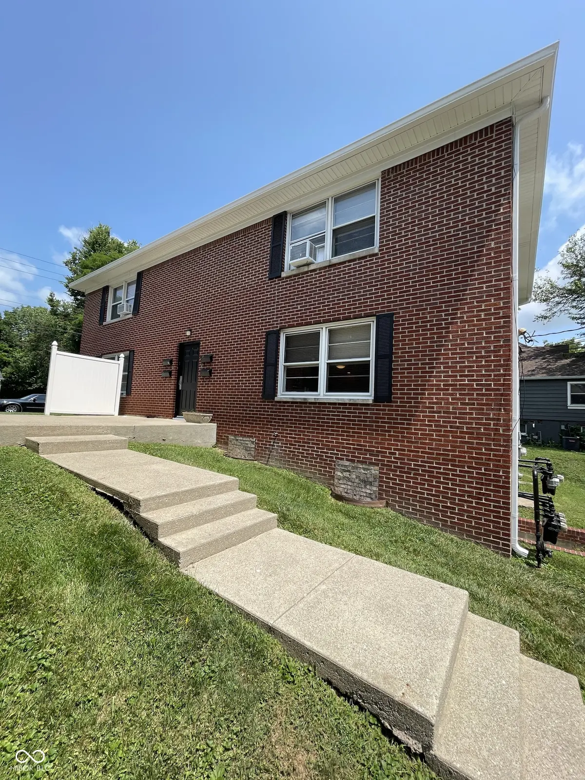 113 W Fifth ST #B, Greenfield, IN 46140
