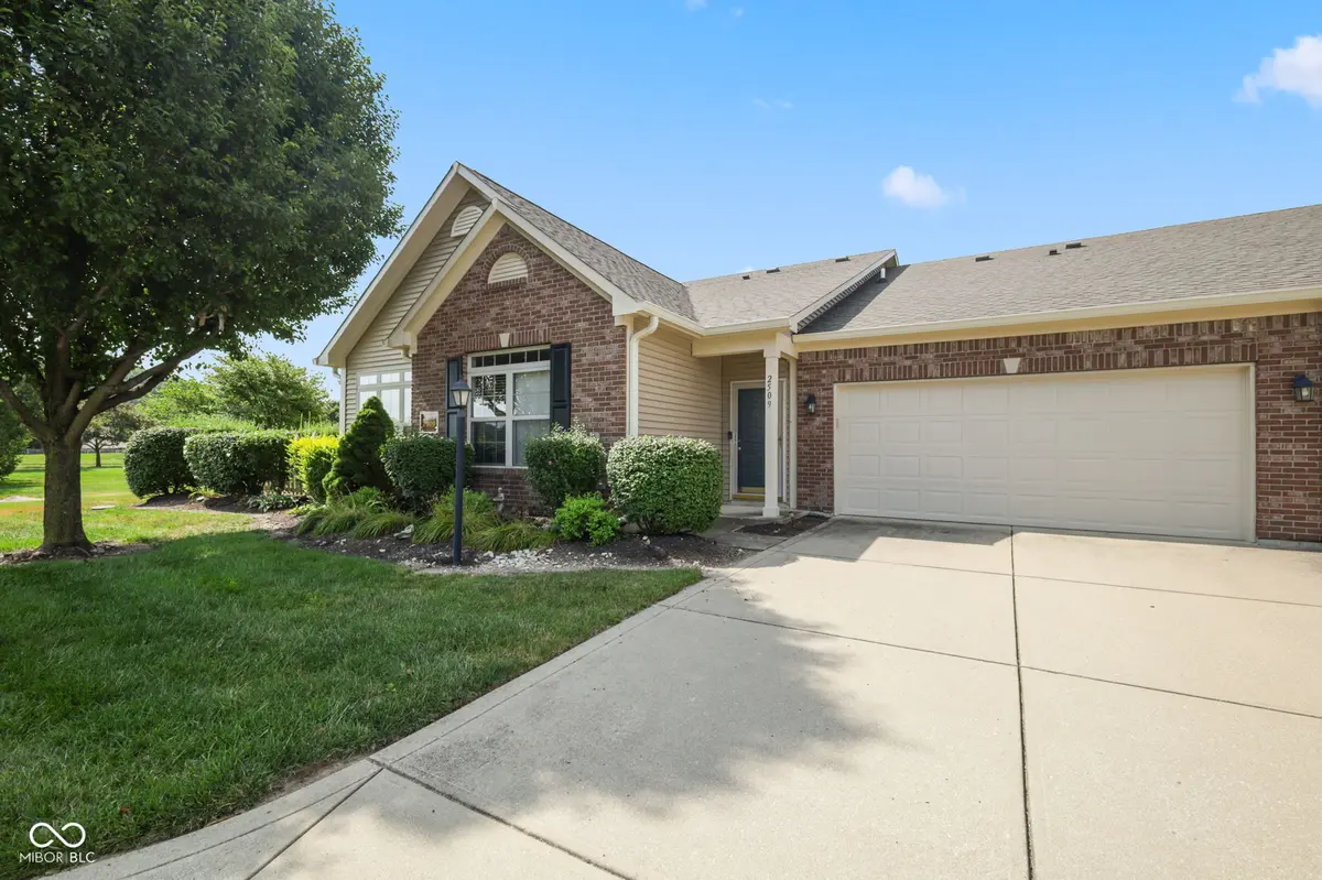 2509 Big Bear LN #15, Indianapolis, IN 46217