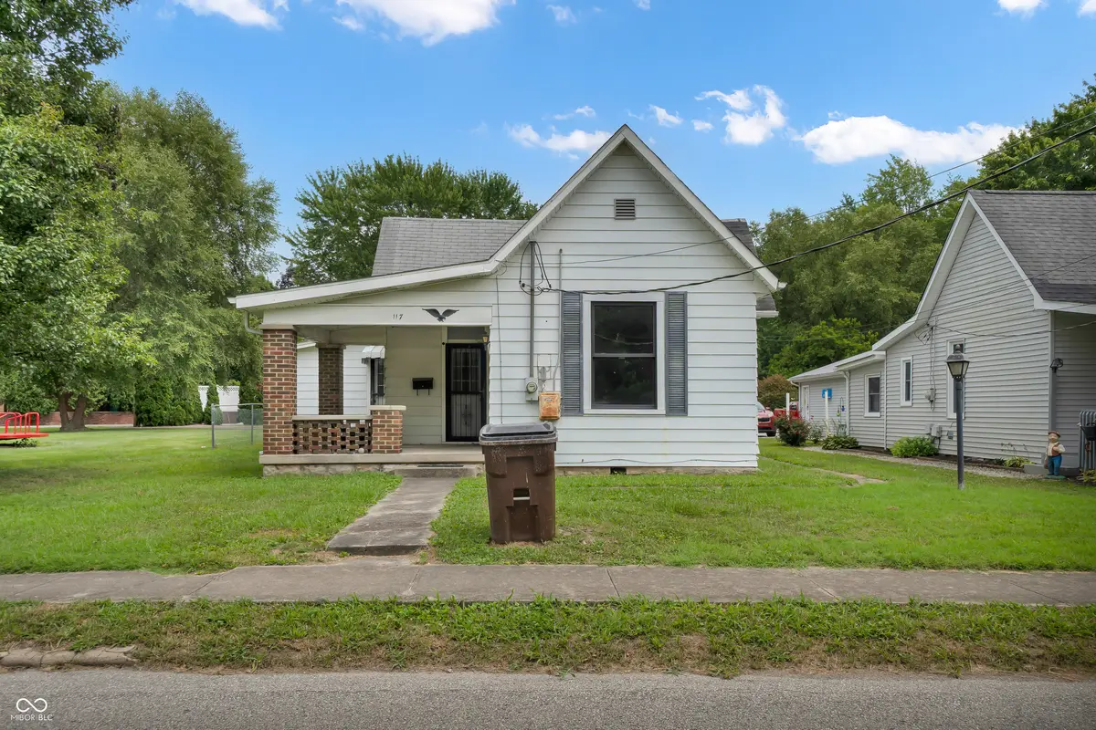 117 W College ST, North Vernon, IN 47265