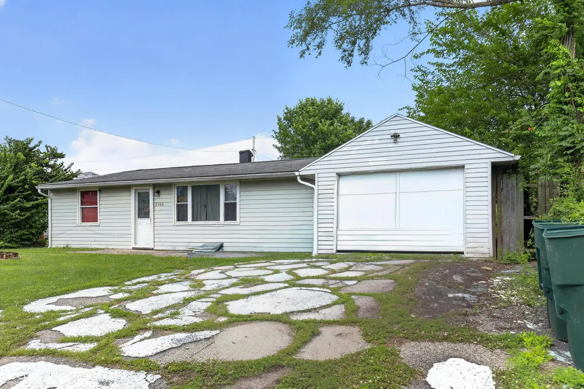 2808 N Westwood RD, Muncie, IN 47303