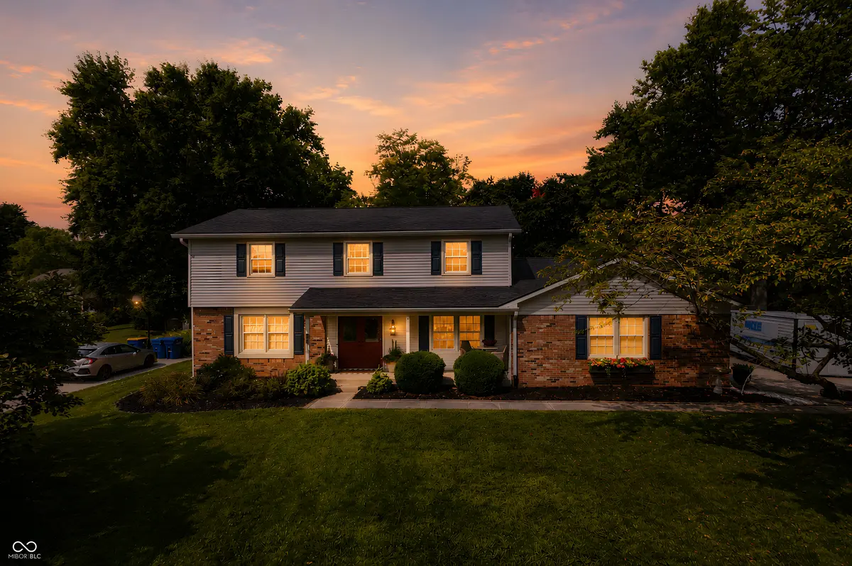 786 Dayton DR, Carmel, IN 46033