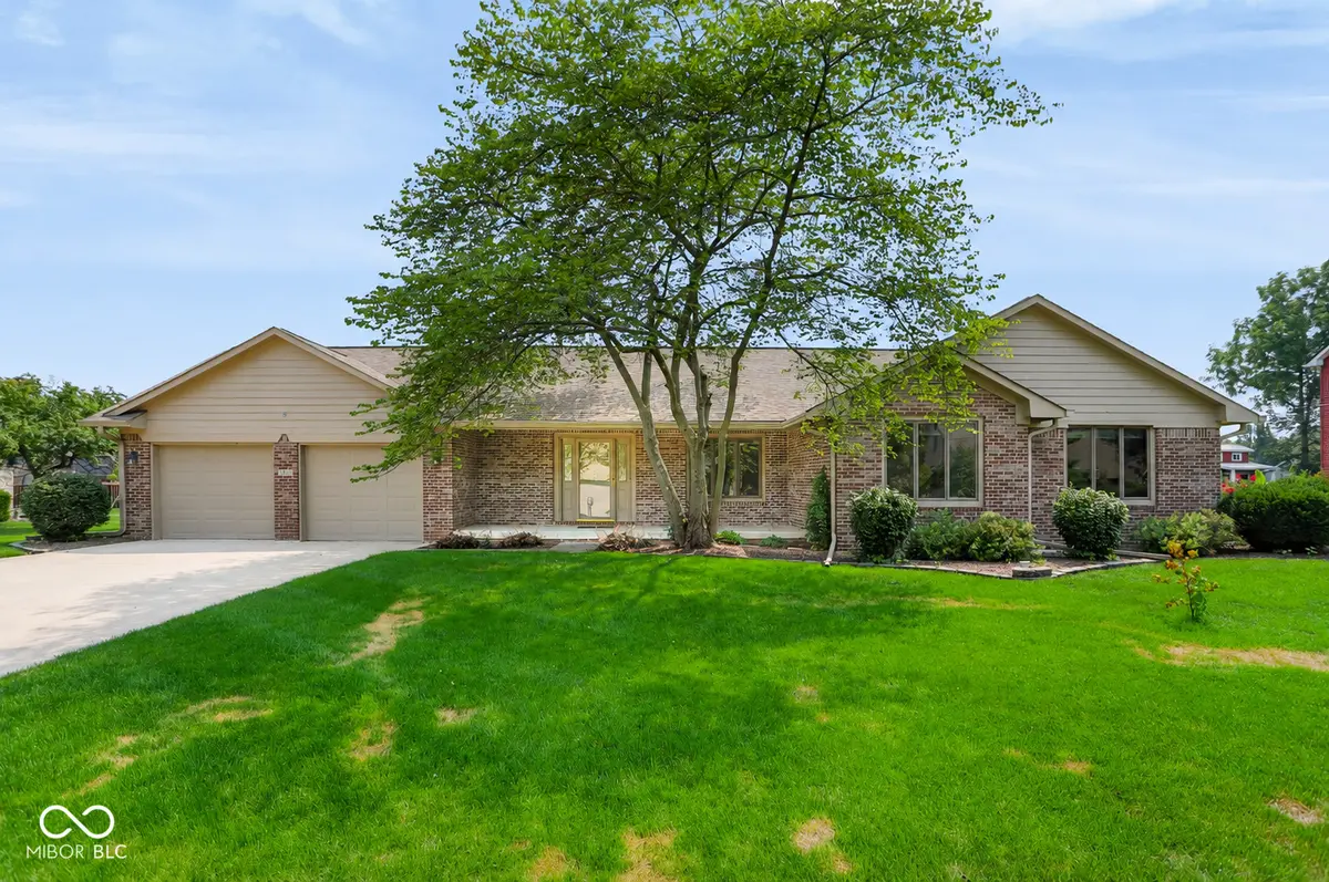 3603 Lakewood DR, Greenfield, IN 46140
