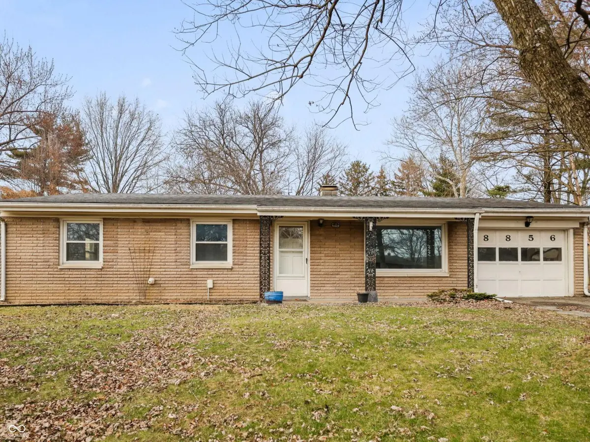 8856 Moll DR, Fishers, IN 46038
