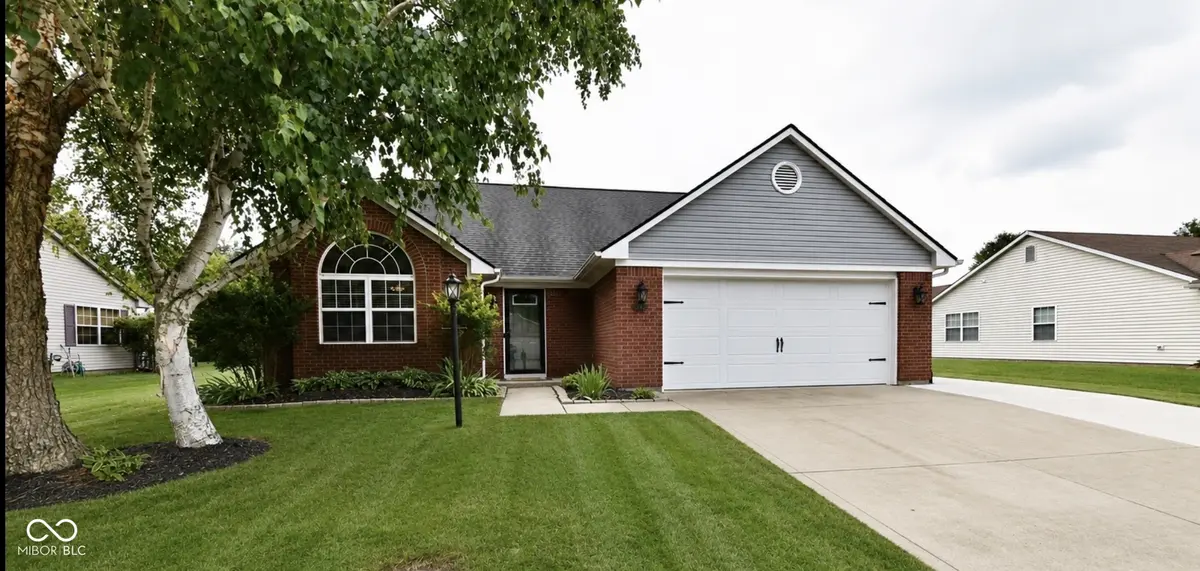 617 E Quail Ridge DR, Westfield, IN 46074