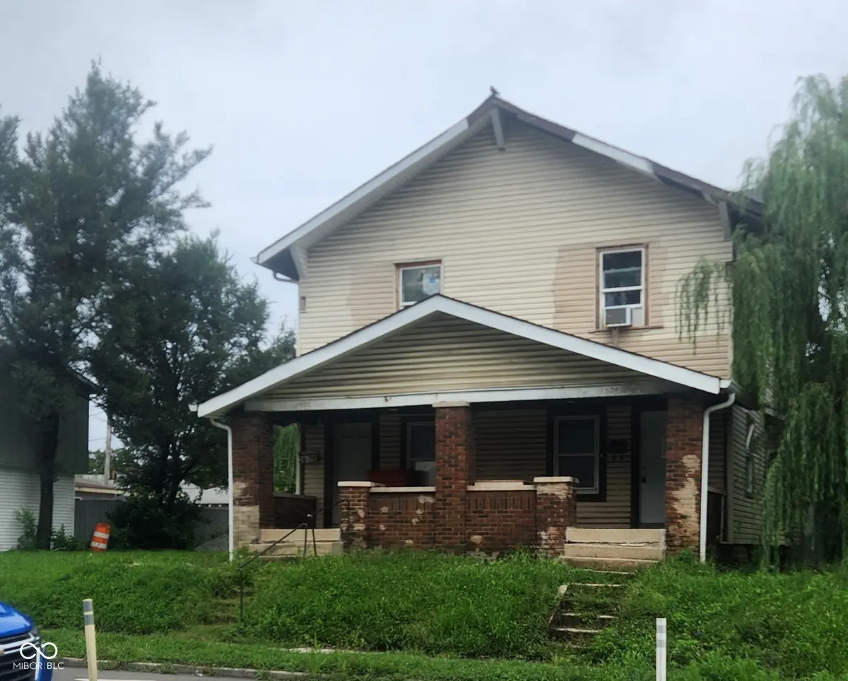3826 E Michigan ST, Indianapolis, IN 46201