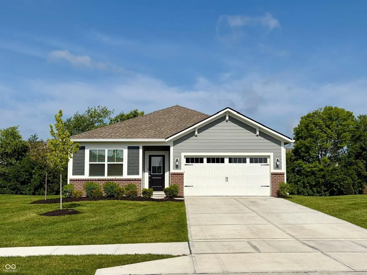 6226 Redwood DR, Mccordsville, IN 46055