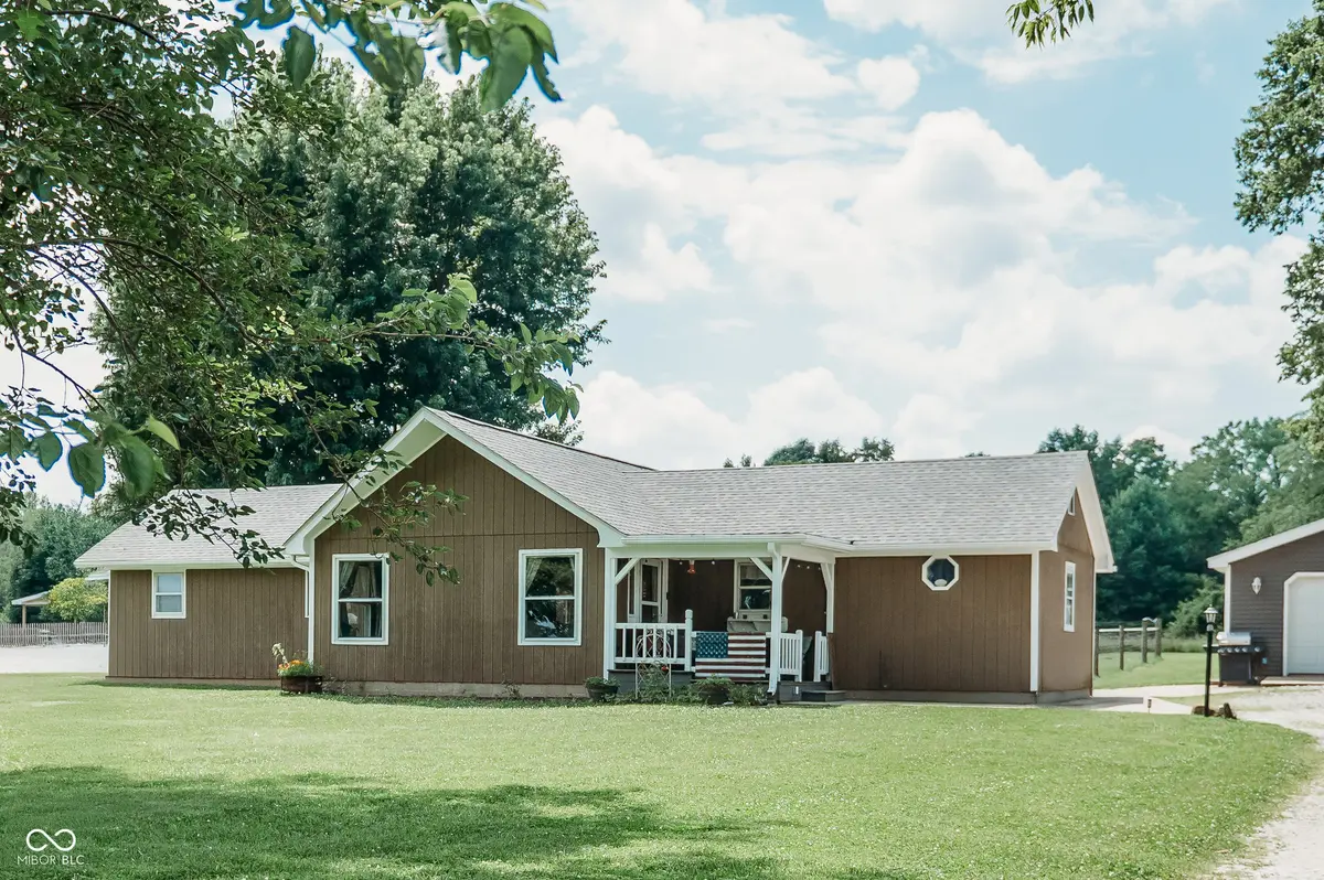 8494 S 625 RD W, Rosedale, IN 47874
