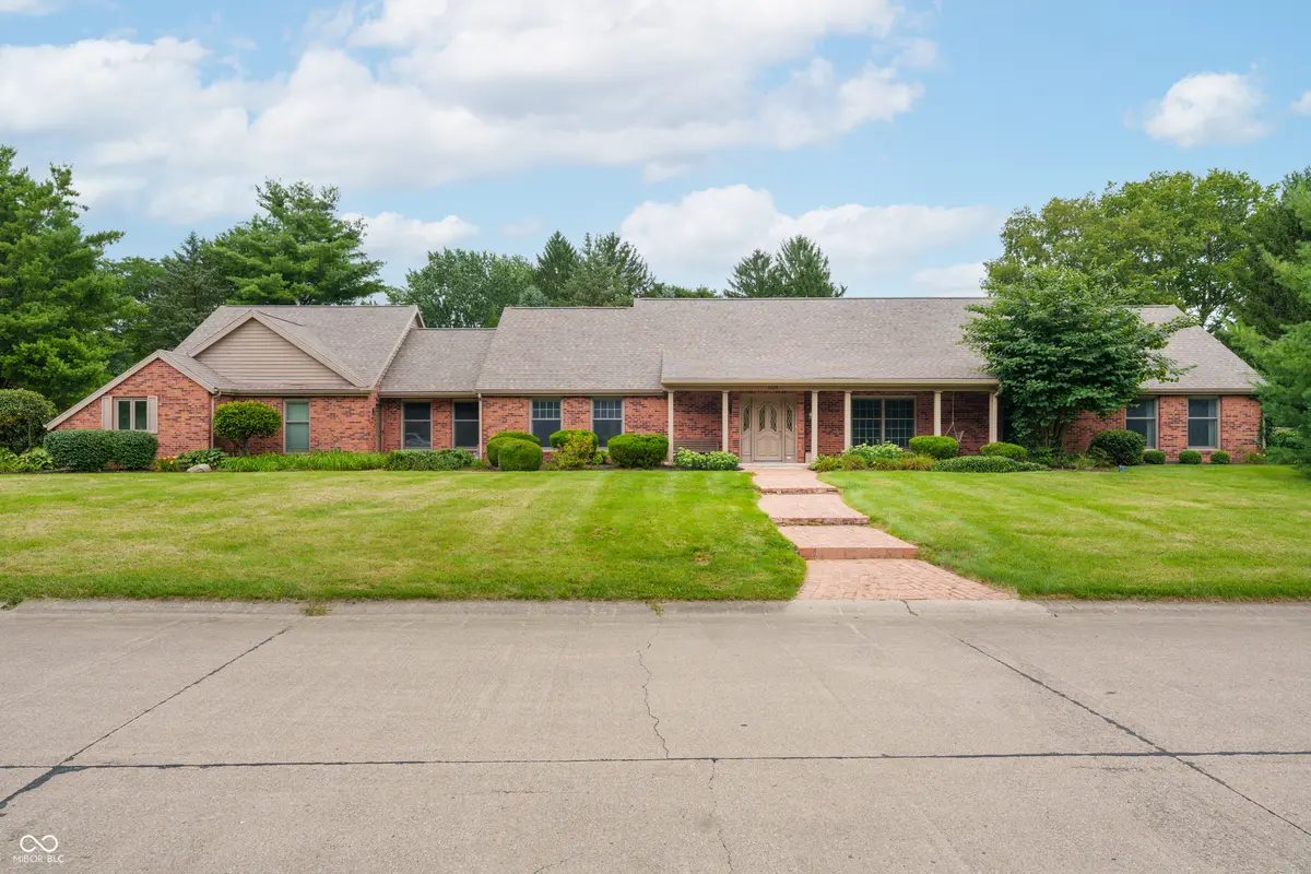 604 N Mesa RD, Muncie, IN 47304
