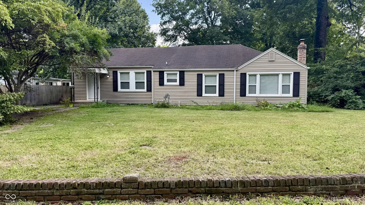 2215 Durham, Indianapolis, IN 46220